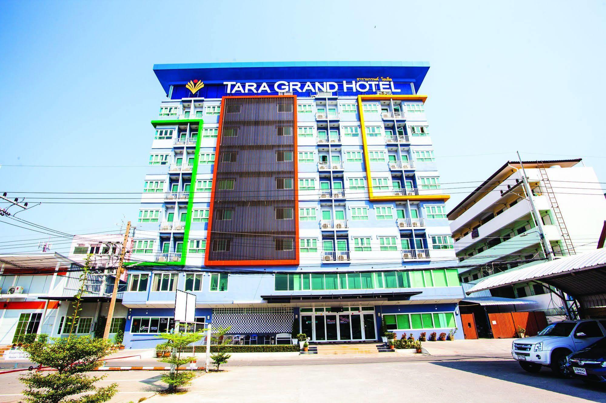Oyo 234 Tara Grande Hotel & Spa Бангкок Екстер'єр фото